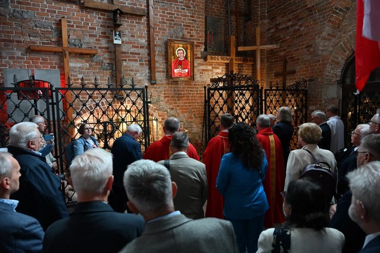 Uroczystości 40. rocznicy śmierci bł. Jerzego Popiełuszki w bazylice św. Brygidy