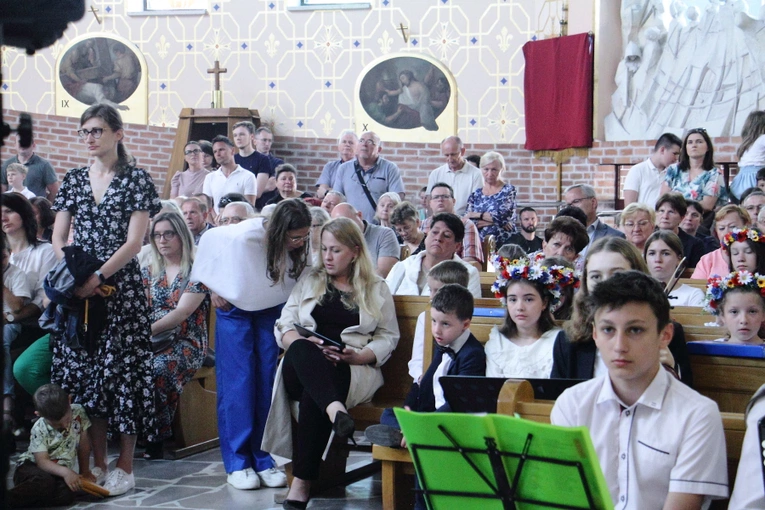 Niedziela ze świadkami Eucharystii