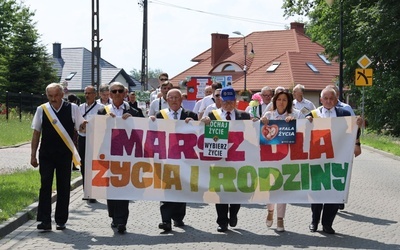 Familiada i Marsz dla Życia i Rodziny w Tarnobrzegu