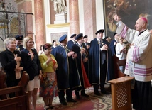 Trzy małżeństwa dołączyły do bractwa