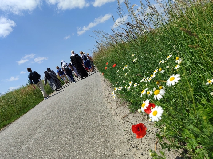 Pielgrzymka do grobu i miejsca męczeństwa bł. s. M. Acutiny