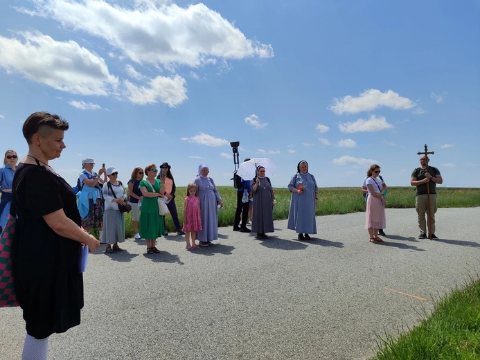Pielgrzymka do grobu i miejsca męczeństwa bł. s. M. Acutiny