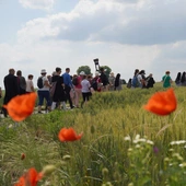 Pielgrzymka do grobu i miejsca męczeństwa bł. s. M. Acutiny