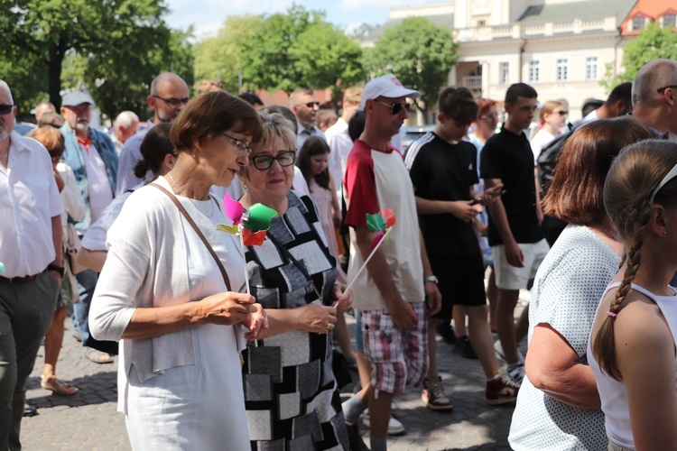 Marsz dla życia i rodziny w Łowiczu