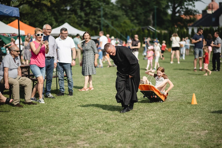 Parafialny Festyn Rodzinny w Smolcu
