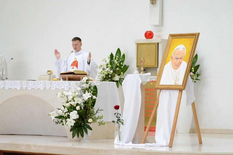Stypendyści Fundacji "Dzieło Nowego Tysiąclecia"