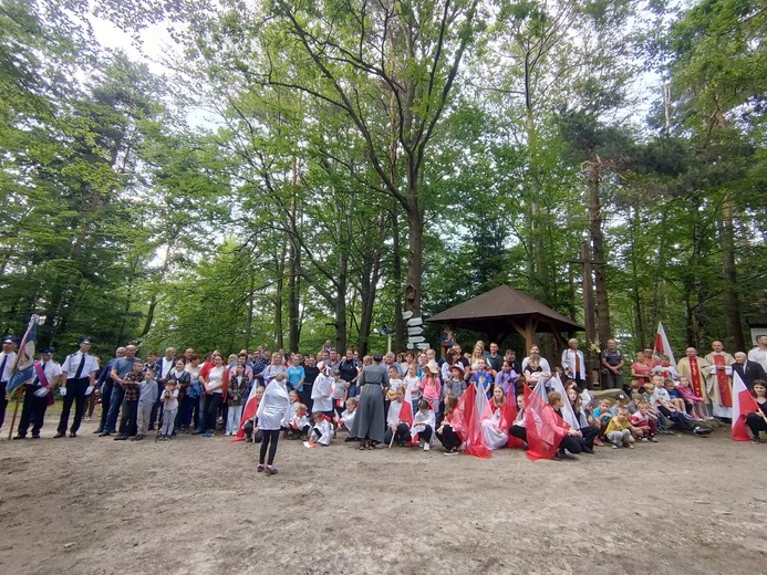 Piekarska Góra. 160 lat krzyża powstańczego