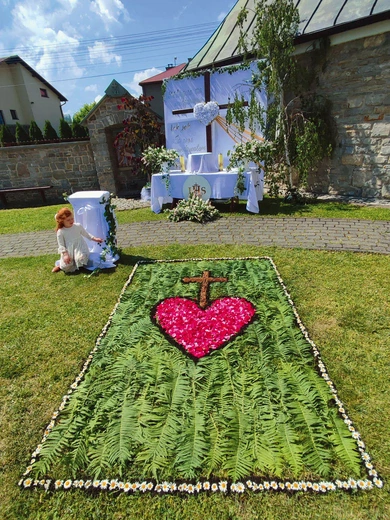 Taki powstał w sanktuarium Matki Bożej Bolesnej w Hałcnowie.