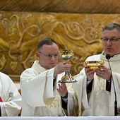 Nowy diakon po raz pierwszy pełnił swoją posługę przy ołtarzu.