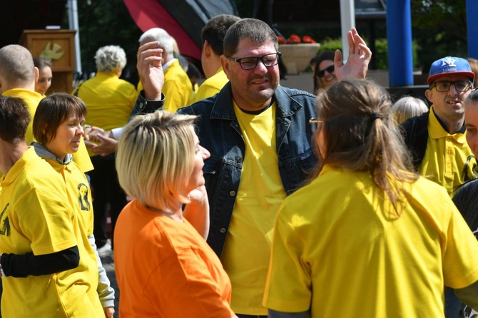 Rokitno w kolorze ciepła i radości