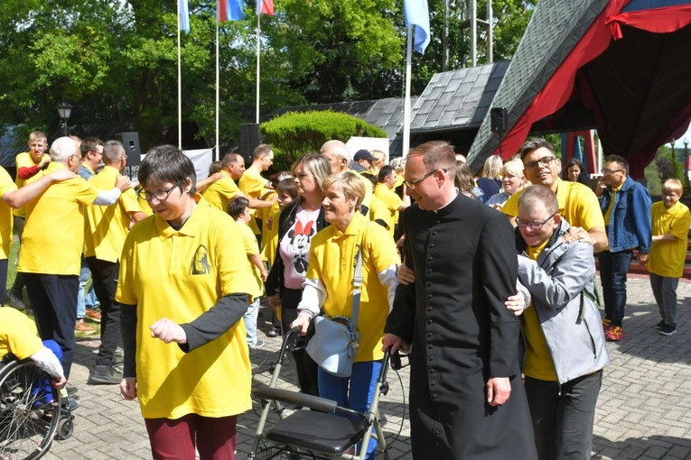 Rokitno w kolorze ciepła i radości