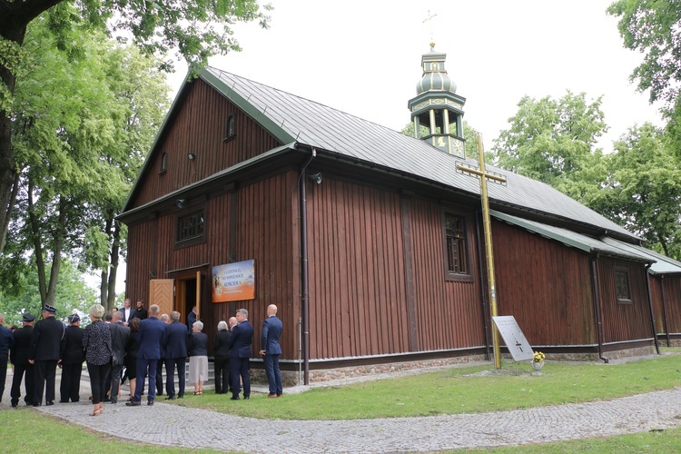 Góra. Pogrzeb ks. Waldemara Karwowskiego (1947-2024)