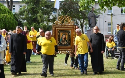 Trwają obchody święta patronalnego Matki Bożej Rokitniańskiej