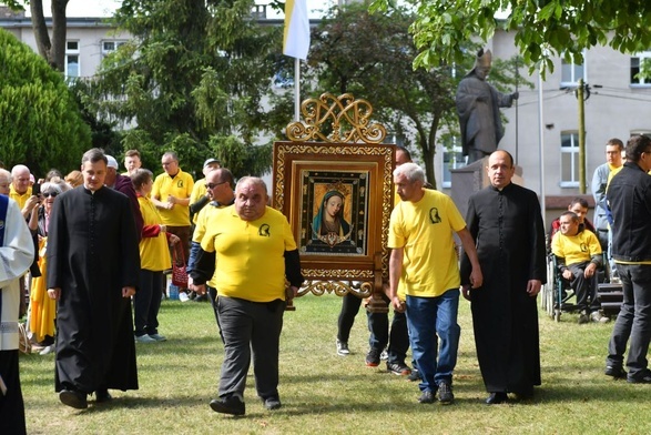 Trwają obchody święta patronalnego Matki Bożej Rokitniańskiej