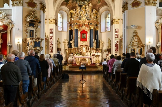 Pielgrzymka zakrystianów, kościelnych i osób posługujących w domach parafialnych