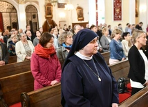 Pielgrzymka zakrystianów, kościelnych i osób posługujących w domach parafialnych