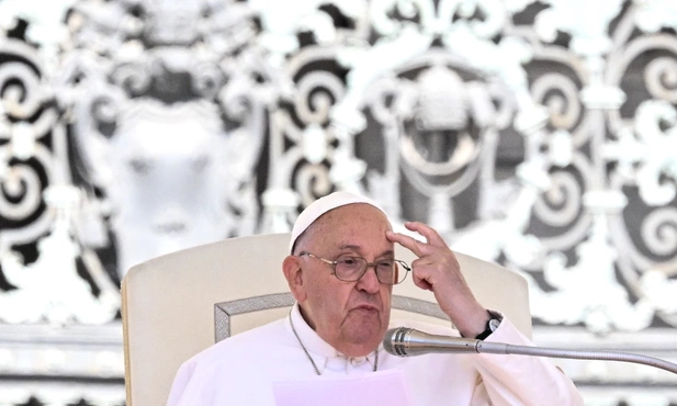 Papież opisuje trzy „cnoty synodalne”: myślenie po Bożemu, otwartość, pokorę
