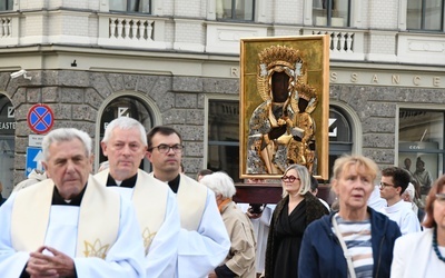 Maryja na pl. Zbawiciela