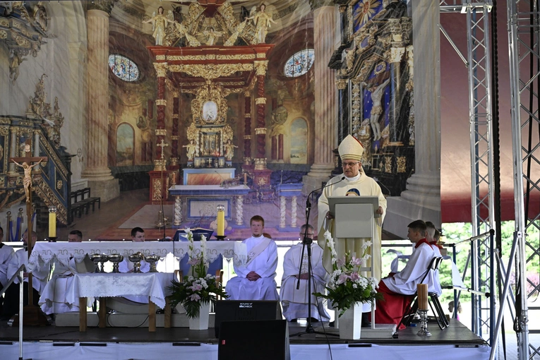 Diecezjalny Dzień Dziecka w Skrzatuszu