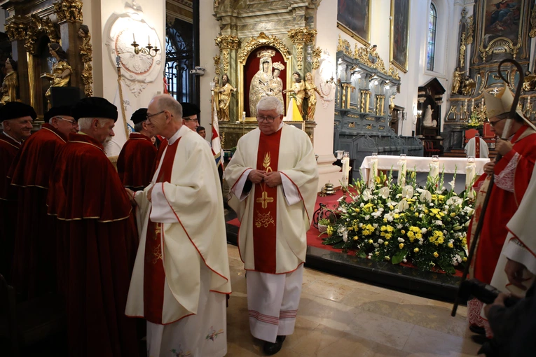 25. rocznica wizyty Jana Pawła II w Łowiczu - Msza św.