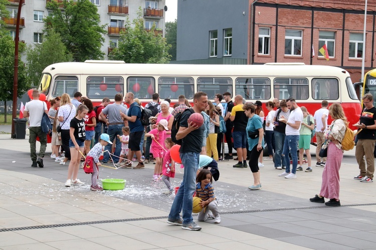 40 lat kultowego "Ogórka" - autobusu marki Jelcz