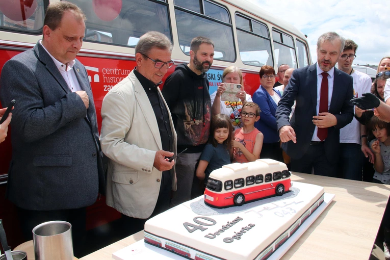 40 lat kultowego "Ogórka" - autobusu marki Jelcz
