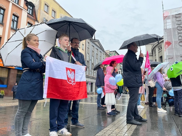 Katowice. "Marsz dla życia, rodziny, ojczyzny"