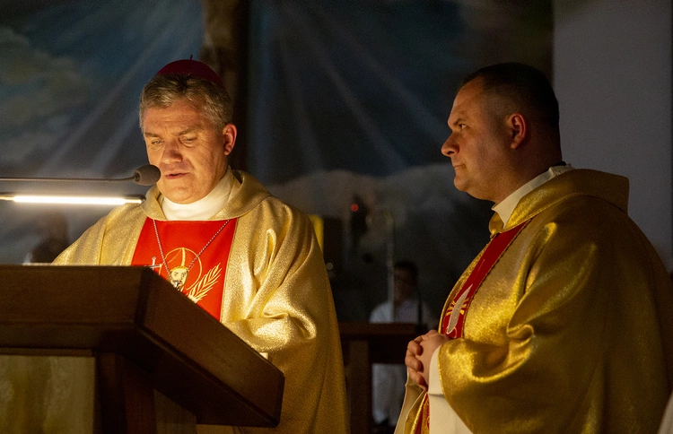 Poświęcenie kościoła we Włynkówku, cz. 1