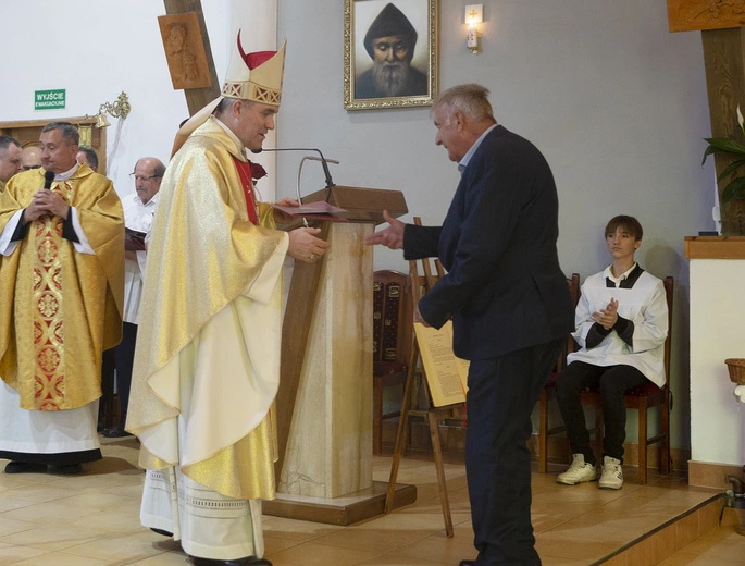 Zasłużeni dla kościoła we Włynkówku