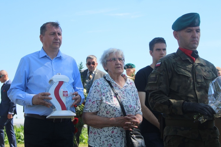 Popowo Borowe. Upamiętnienie żołnierzy wyklętych