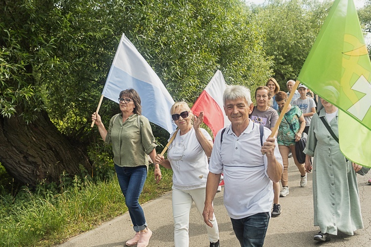 Pielgrzymka ze Świdnicy do Śmiałowic