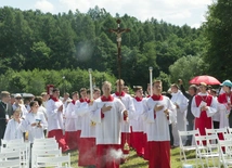 Eucharystia odbyła się w miejscu objawień Matki Bożej w Kęble.
