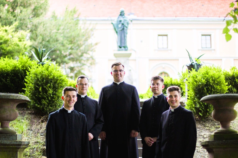 Kim są tegoroczni neoprezbiterzy?