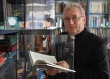 Ks. prof. Jerzy Szymik doktorem honoris causa Uniwersytetu Papieskiego Jana Pawła II w Krakowie