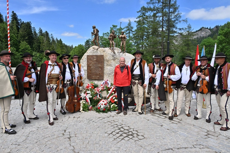 Pomnik kurierów tatrzańskich w Kuźnicach