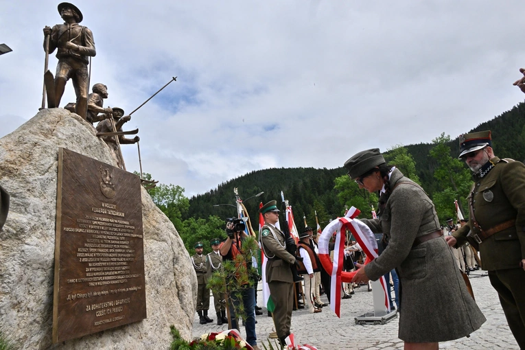 Pomnik kurierów tatrzańskich w Kuźnicach