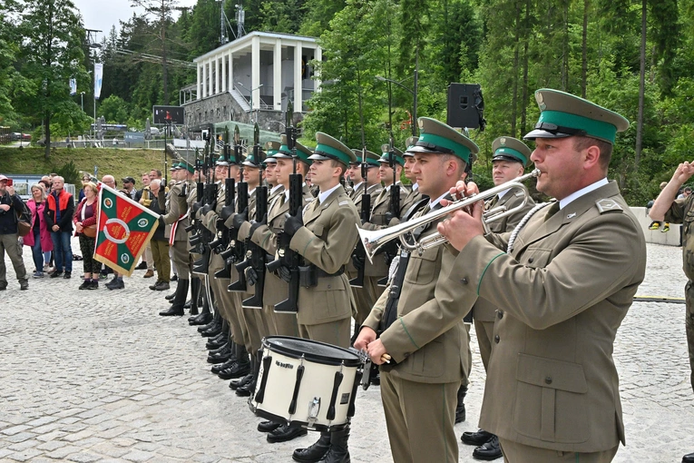 Pomnik kurierów tatrzańskich w Kuźnicach