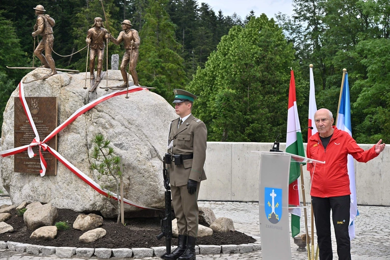 Pomnik kurierów tatrzańskich w Kuźnicach