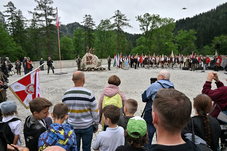 Pomnik kurierów tatrzańskich w Kuźnicach