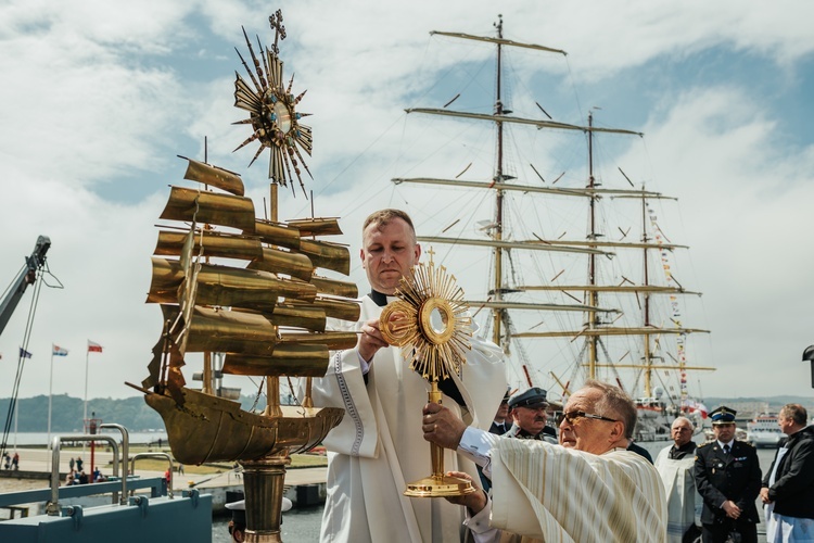 Morska procesja eucharystyczna w Gdyni