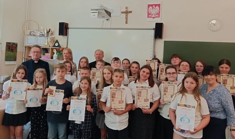 Na zajęcia wrócą po wakacjach.