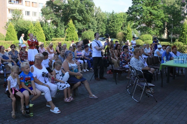 Miedzynarodowy Festiwal Zespołów Folklorystycznych w Kędzierzynie-Koźlu