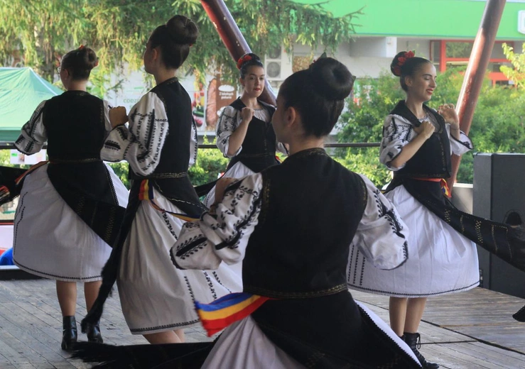 Miedzynarodowy Festiwal Zespołów Folklorystycznych w Kędzierzynie-Koźlu