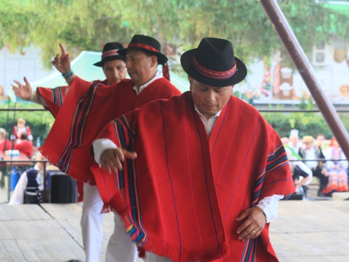 Miedzynarodowy Festiwal Zespołów Folklorystycznych w Kędzierzynie-Koźlu