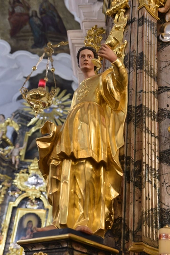 200 lat kościoła św. Idziego w Zakliczynie - wnętrze