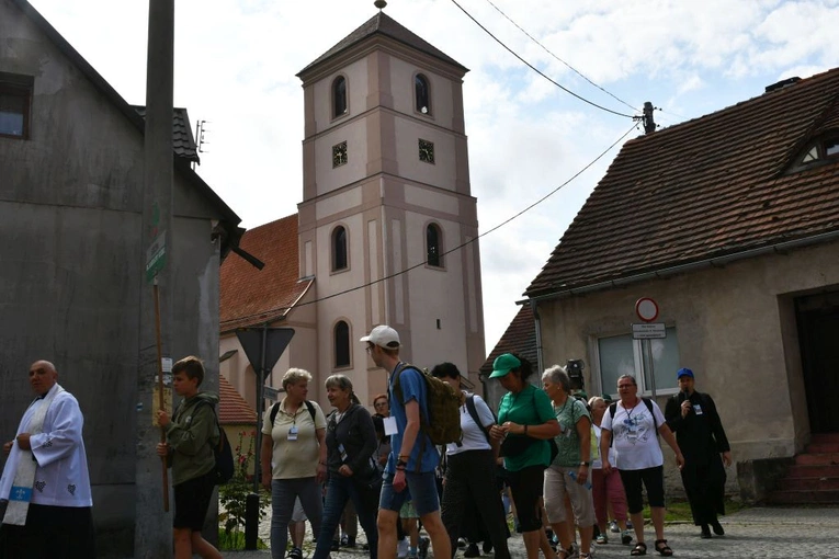Pielgrzymka z Otynia do Klenicy