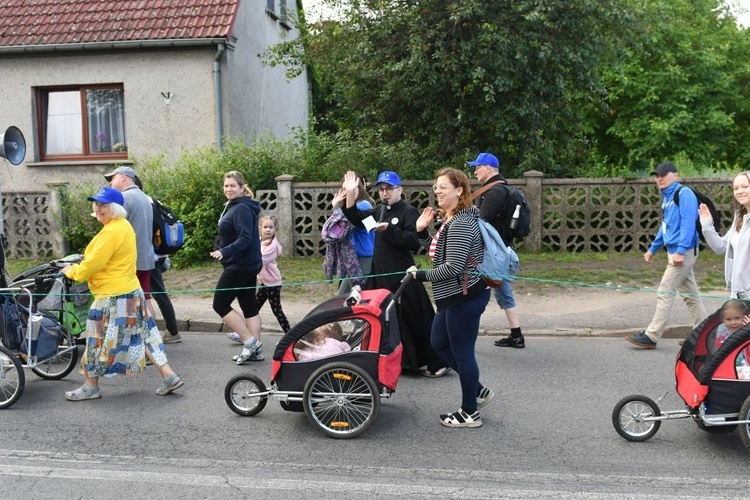 Z Klenicy na Jasną Górę