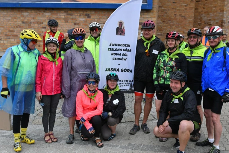 Rowerem z Głogowa na Jasną Górę