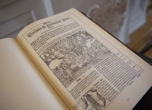 Z Biblią przez wieki