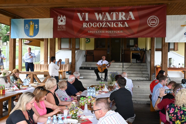 VI Watra Rogoźnicka